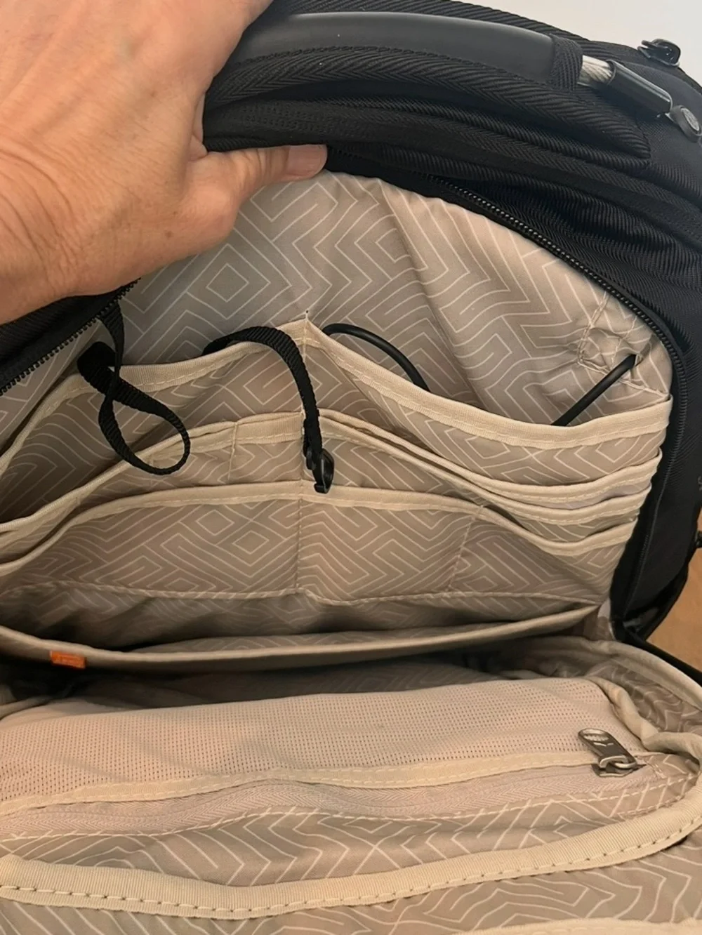 High Sierra: Laptop Backpack w/ USB Connectivity & Adjustable Straps